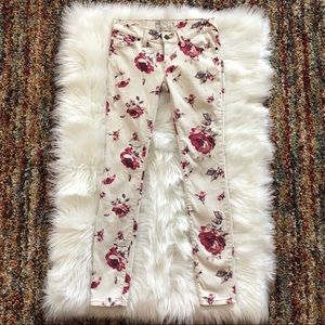 Free People skinny jeans in beige with red roses